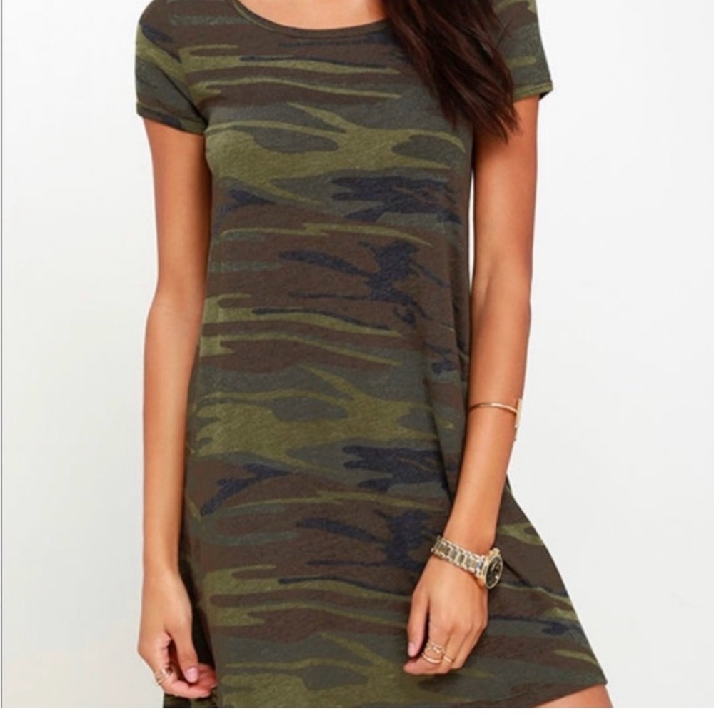 Z supply Camouflage Short Sleeve Dress